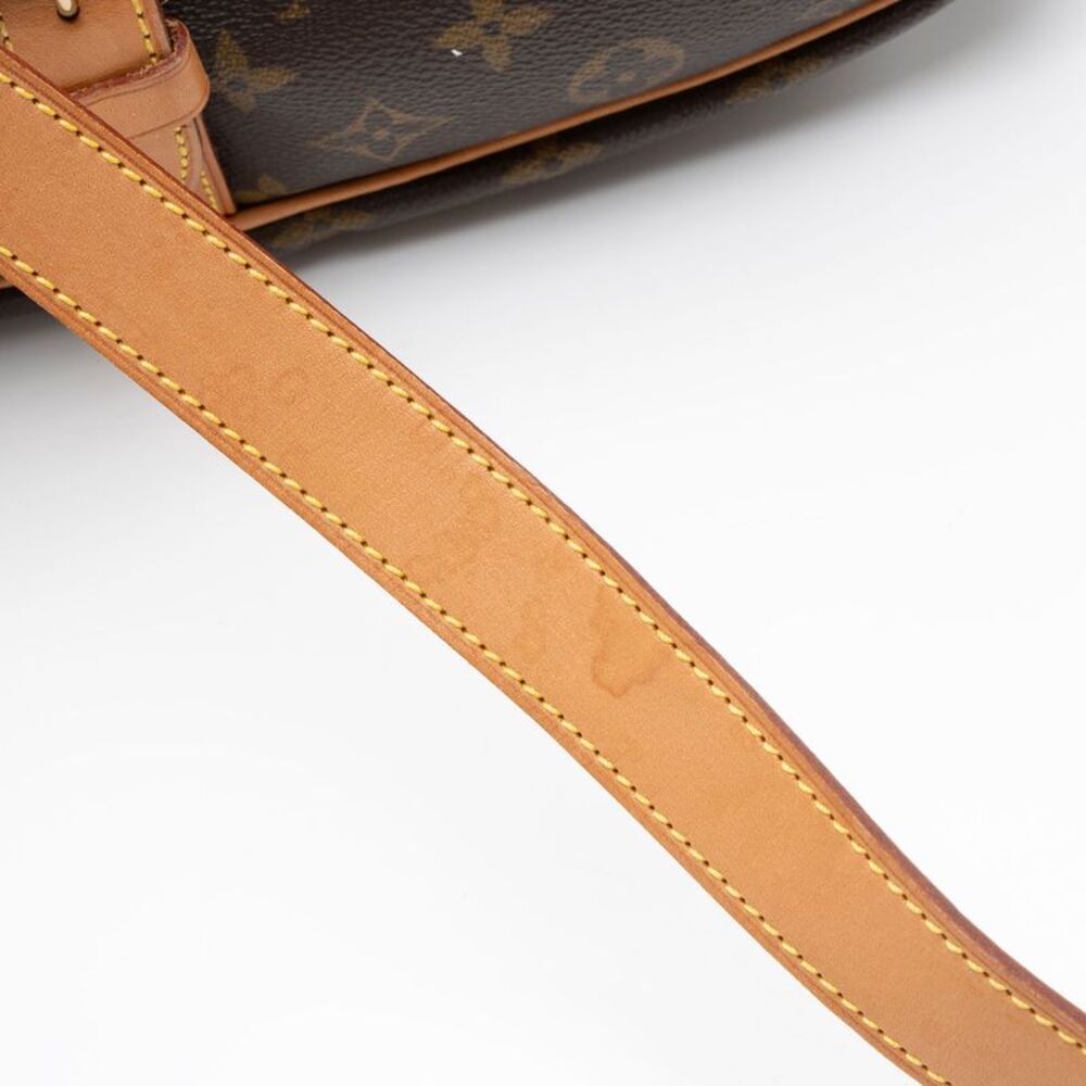 Louis Vuitton Vintage Monogram Canvas Saumur 35 Messenger - Picture 15 of 16